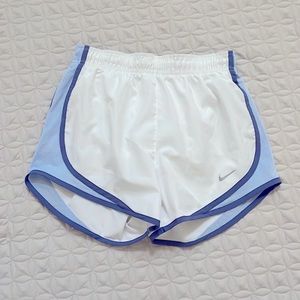 Nike womens tempo shorts